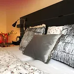 Apartment Krakovska 12